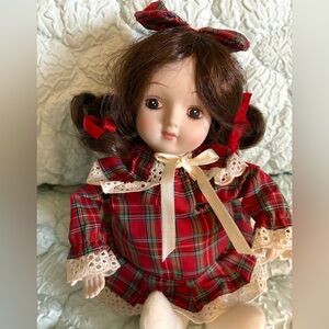 Schmid Music Box Vintage 1977 Porcelain Doll